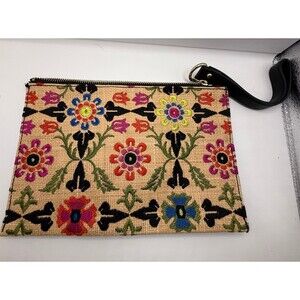 INC International Concepts Wristlet